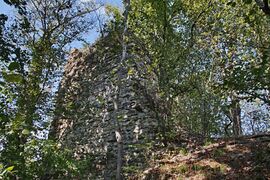 Dietingen Burg Hohenstein September 2024 SDQH2972.jpg