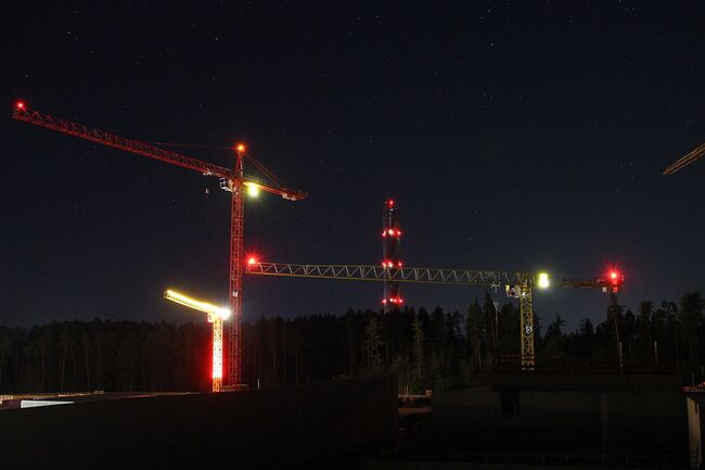 Gefängnisbaustelle bei Nacht Juli 2024-1.JPG